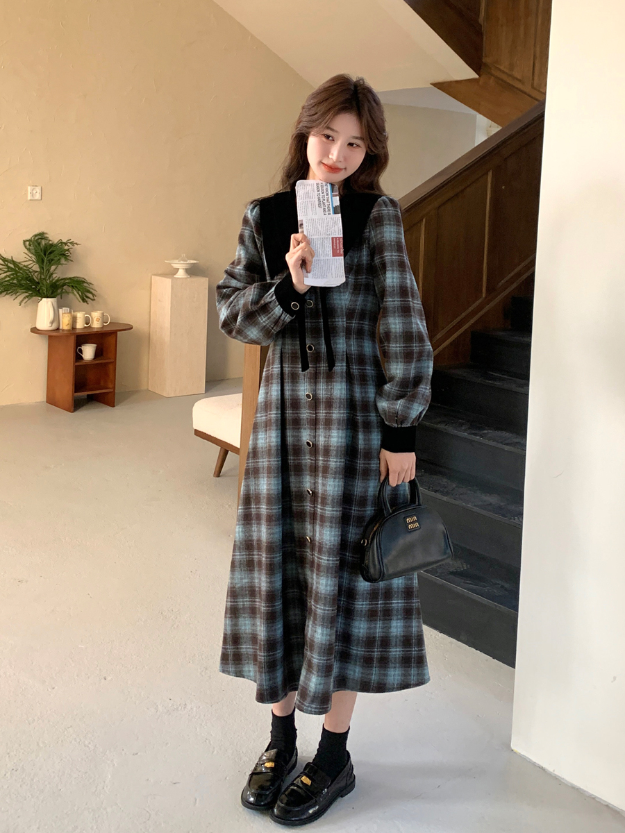 French School – Inspired Doll – Collar Plaid Retro Waist – Cinched Dress