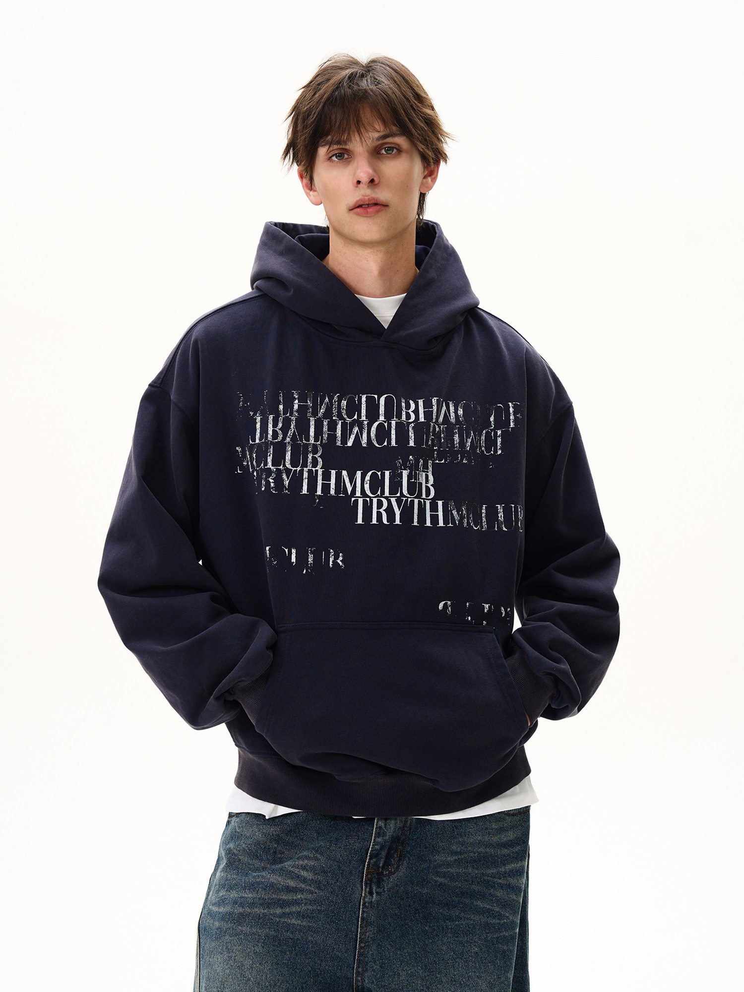 MaxDstr Letter – Printed Hoodie: Short and Wide Silhouette for Urban Style